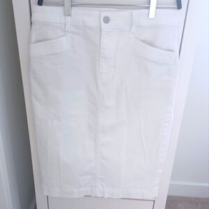 Talbots White Denim Skirt Sz 6